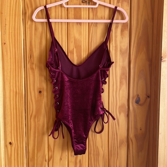 IHeartRaves Maroon Lace Up Ribbed Bodysuit - Picture 2 of 5